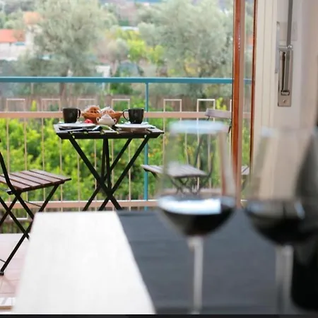 La Maison De Lucie דירה *
