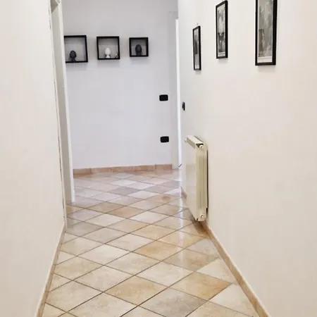 La Maison De Lucie *